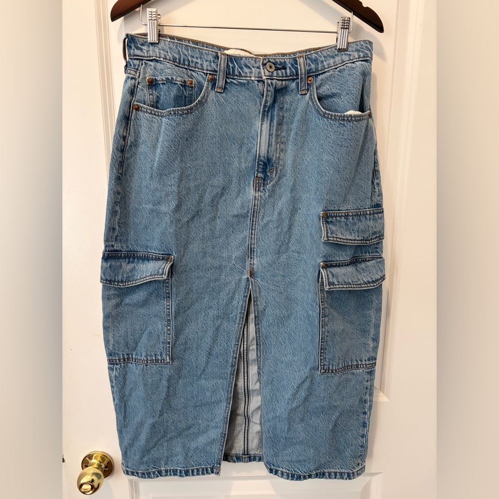 Abercrombie & Fitch High- Rise Blue Maxi Cargo Denim Skirt with Slit - Sz 30/10